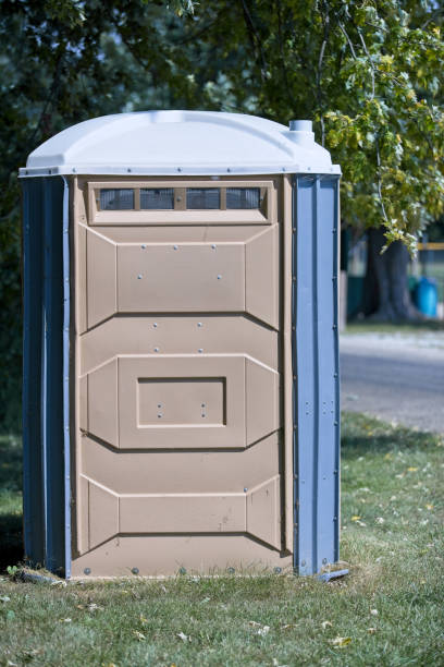 Best Porta potty rental near me  in Woodburn, IN